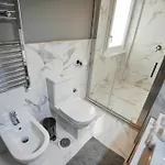 Boutique Valadier בית הארחה